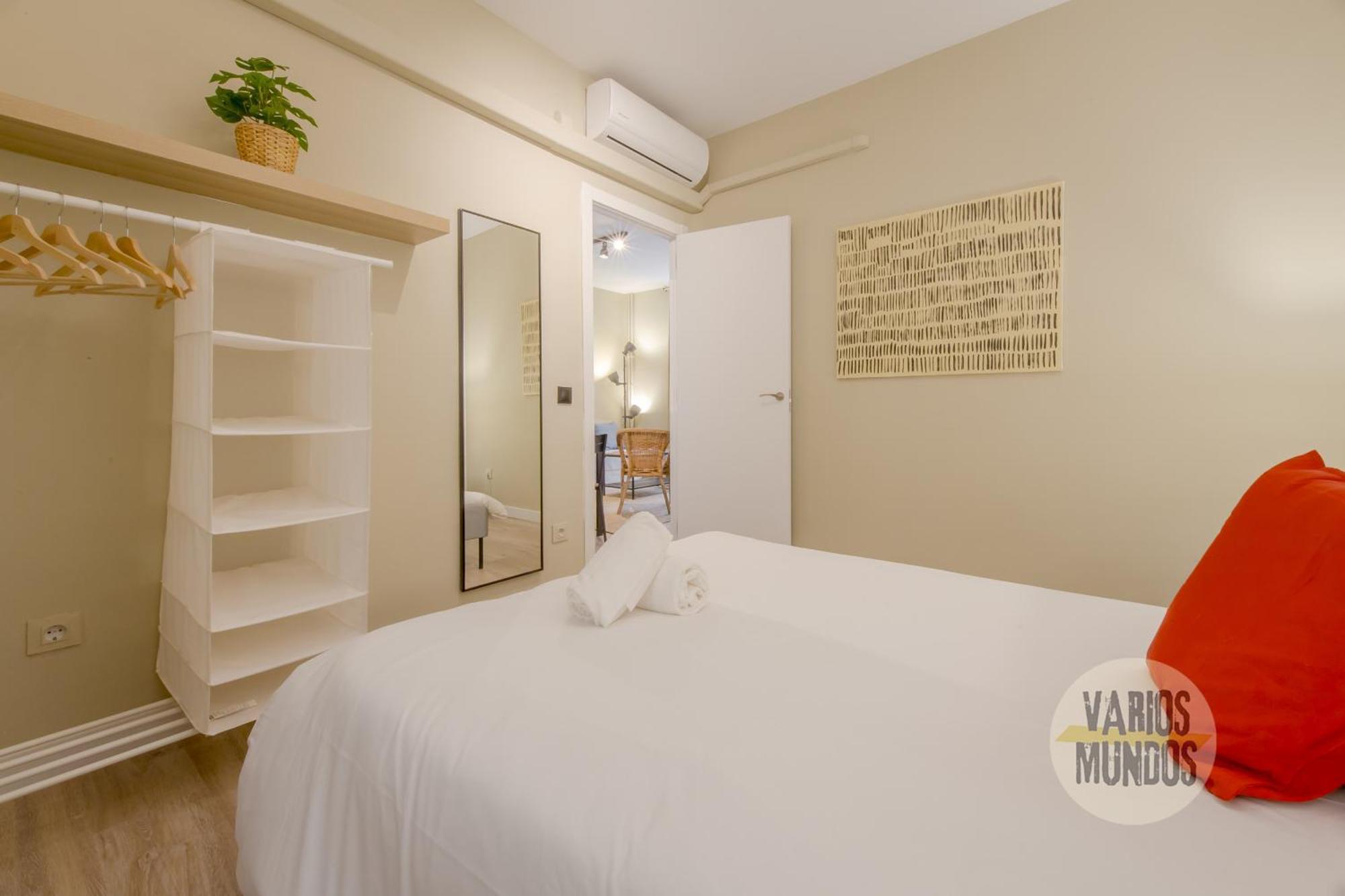 Practico Apt 7Pax En Calle Santa Ana Centro De Madrid Eksteriør billede